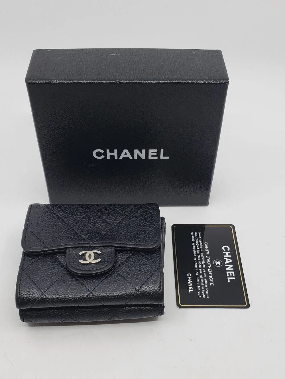 Chanel 2010 Bifold With Coin Purse Compact Wallet